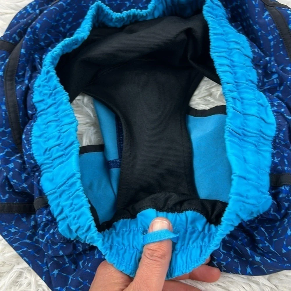Lululemon Tracker Short III Samba Snake Kayak Blue Hero Blue